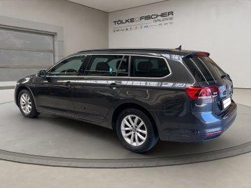 Passat Variant 1.5 TSI BMT Business ACC AHK AUT – Bild 4