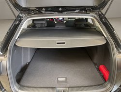 Golf VIII Variant 1.5 eTSI  W Life ACC AHK AUT