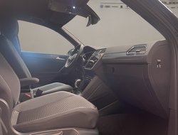 Tiguan 2.0 TDI BMT Active ACC AHK AUT Navi HUD