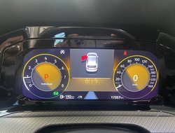 Golf VIII 1.5 eTSI R-Line R-Line AUT Kam. LED LM