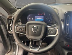 XC40 B4 Plus Dark ACC AHK AUT Kam. Navi Virtual
