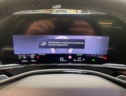 Q3 SUV e-hybrid 200 kW S tronic ACC AHK AUT Kam.