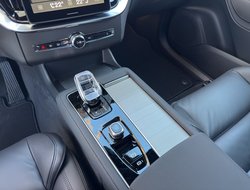 XC90 T8 PHEV Plus Black Edition !!GEWERBE!!