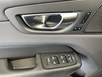 XC60 T8 Twin Engine PHEV Ultimate Bright ACC LM – Bild 9
