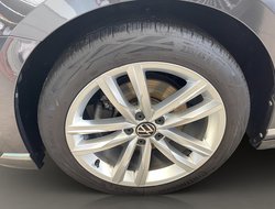Passat Variant 2.0 TDI BMT Business Pano R-Line