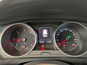 Tiguan 2.0 TDI BMT Life ACC AHK AUT Kam. Navi LM – Bild 13