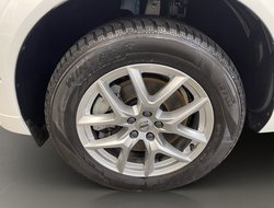 XC60 B5 (E6e) Ultra Dark ACC AHK AUT Kam. Leder