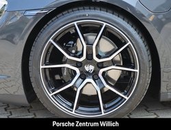 Taycan Sport Turismo InnoDrive Surround-View LED