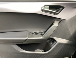 Leon Sportstourer 1.5 eTSI FR Black Edition LM