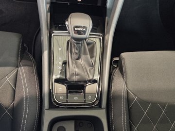 Karoq 1.5 TSI DSG Sportline DCC ACC AHK Navi – Bild 12