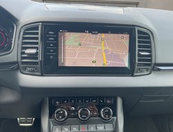 Karoq 1.5 TSI ACT Sportline DCC ACC AUT Navi LED