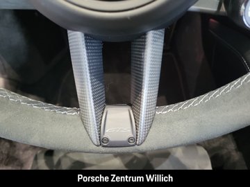 992 911 Carrera 4 GTS Cabriolet Liftsystem-VA – Bild 22