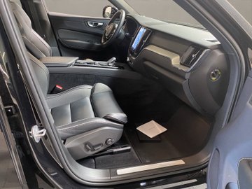 XC60echarge T6 Twin Engine R Design Recharge – Bild 17