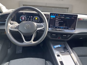 Passat Variant 1.5 eTSI W Business ACC AHK AUT – Bild 16