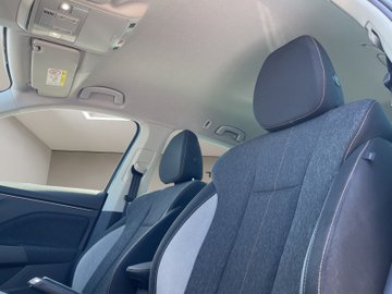 Kamiq 1.5 TSI Style AHK AUT Navi Virtual KlimaA. – Bild 17