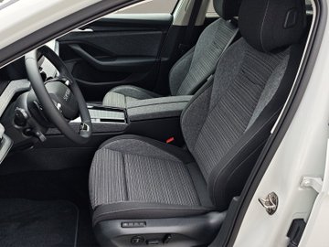 Superb Combi 1.5 TSI DSG iV DCC ACC AHK Massage – Bild 7