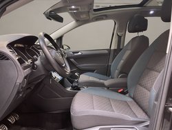 Touran 2.0 TDI BMT IQ.DRIVE Pano ACC AHK Navi LM