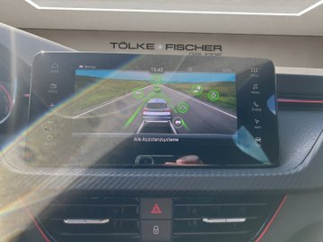 Kamiq 1.0 TSI DSG Monte Carlo Pano Navi AHK Kamer – Bild 12