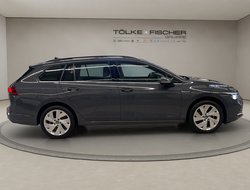 Golf VIII Variant 1.5 eTSI Style ACC AUT Navi LM