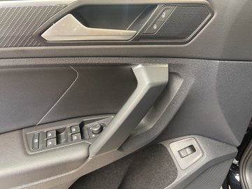 Tiguan 2.0 TSI BMT 4Motion R-Line DCC R-Line ACC – Bild 9