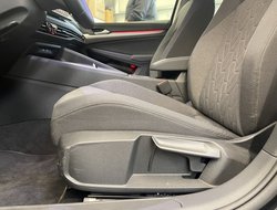 Golf VIII Variant 1.5 eTSI  W Life ACC AHK AUT
