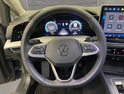 Golf VIII 1.5 eTSI 85 kW Goal ACC AUT Kam. LED