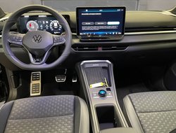 T-Roc R-Line 1.5 l eTSI OPF DSG R-Line IQLight