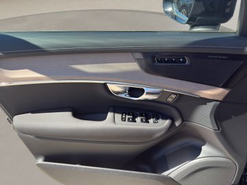 XC90 T8 AWD Ultra Dark PHEV Gewerbe Aktion – Bild 9