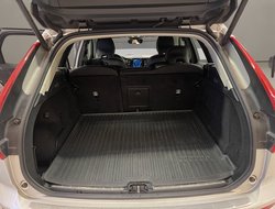 XC60 B4 (Diesel) Momentum Pro AUT Kam. Navi LED