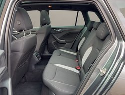 Kamiq 1.5 TSI Selection Pano ACC AHK AUT Navi LM