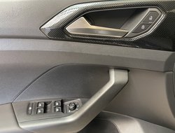 T-Cross 1.0 TSI 70 kW Life ACC AHK Kam. Navi LED