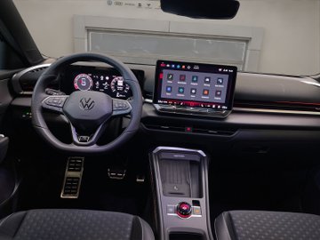 T-Roc R-Line 1.5 l eTSI OPF DSG R-Line IQLight – Bild 17