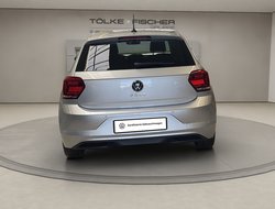 Polo VI 1.0 TSI Highline ACC KlimaA. LM PDC SHZ