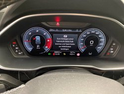 Q3 40 2.0 TDI quattro S-Line S-line AHK AUT Navi
