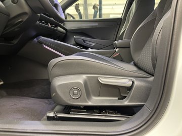 T-Roc R-Line eTSI DSG IQ-Deive Winterräder – Bild 10