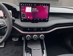 Superb Combi 2.0 TDI W Sportline DCC ACC AHK AUT