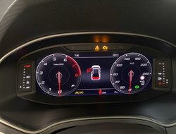 Arona 1.0 TSI FR AUT Kam. Navi Sportp. Virtual