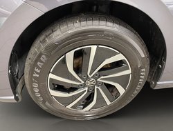 Polo VI 1.0 TSI Life ACC AUT Navi Virtual LED LM