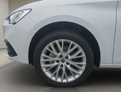 Leon Sportstourer 1.5 eTSI Road Edition ACC LM