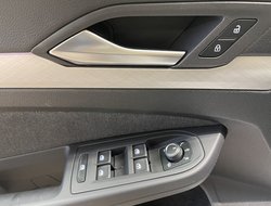 Golf VIII 2.0 TDI Life AHK AUT Kam. Navi Virtual