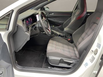 Golf VIII 2.0 TSI GTI ACC AUT Navi Sportp. LED – Bild 8
