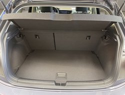 Polo GOAL 1.0 l  5-Gang IQLight Navi Virtual LED