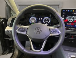 Golf VIII Variant 1.5 eTSI  85 kW Life ACC AHK