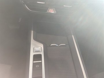 Passat Variant DSG TDI Business DCC ACC AHK LM – Bild 14