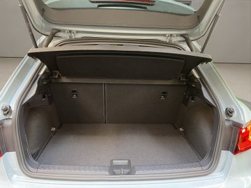 A1 Sportback 30 1.0 TFSI S-Line S-line ACC AUT – Bild 17