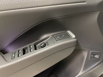 T-Roc R-Line eTSI DSG IQ-Deive Winterräder – Bild 9