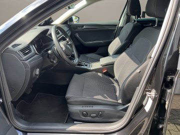 Superb Combi 2.0 TDI Style ACC AUT Navi Virtual – Bild 7