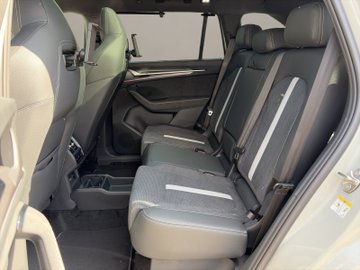 Kodiaq 2.0 TDI DSG 4x4 Sportline DCC ACC AHK Navi – Bild 14