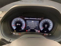 Q2 35 1.5 TFSI advanced ACC AHK AUT Kam. Navi LM