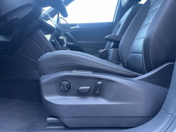 Tiguan 2.0 TDI BMT 4Motion R-Line Pano R-Line LM – Bild 10
